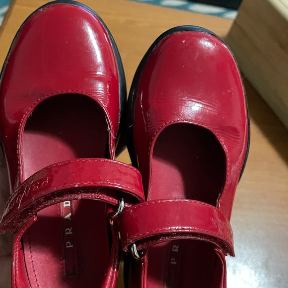 Prada kids shoes - used - Picture 2 of 6